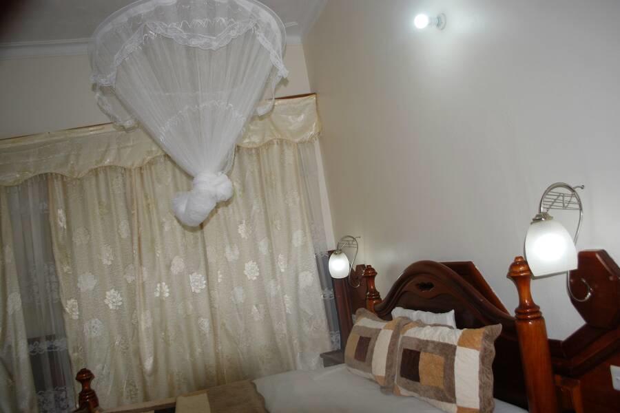 Palm World Hotels Mbarara Luaran gambar